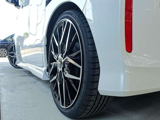 HONDA N BOX CUSTOM 2021 Image 31