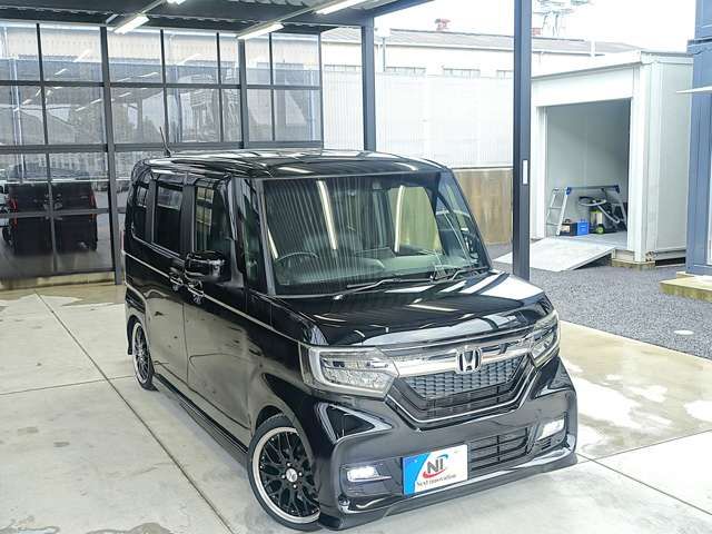 HONDA N BOX CUSTOM 2017 Image 31