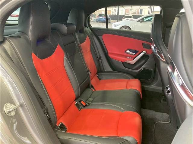 MERCEDES BENZ MERCEDES AMG A CLASS 2019 Image 31