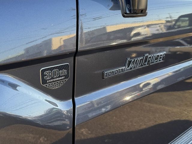 TOYOTA LANDCRUISER VAN 2015 Image 31