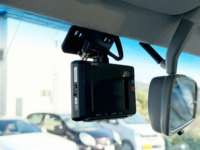 TOYOTA LANDCRUISER VAN 2015 Image 31