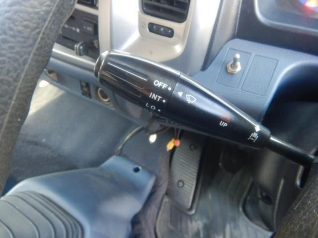 HINO RANGER 2002 Image 31