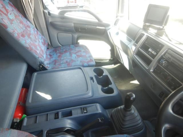 HINO RANGER 2002 Image 31