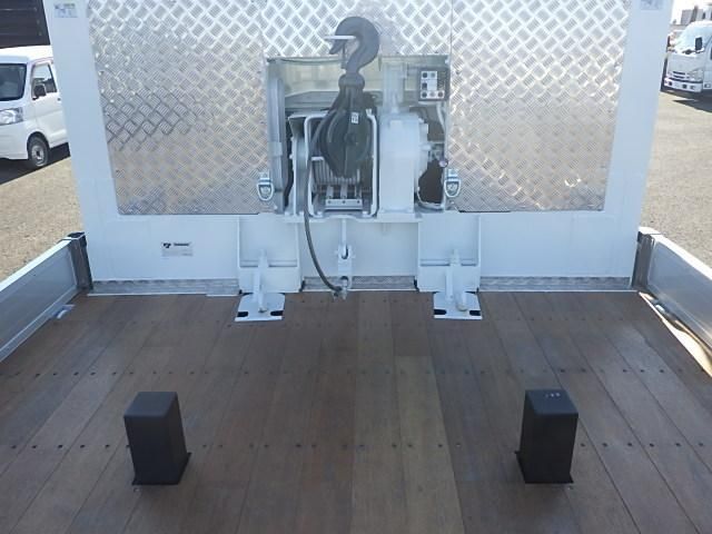 MITSUBISHI FUSOU SUPER GREAT 2025 Image 31