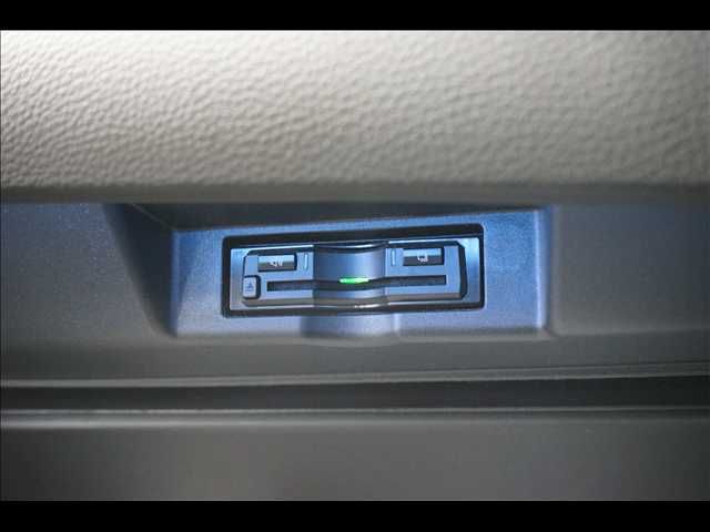 TOYOTA HARRIER 2WD 2018 Image 31