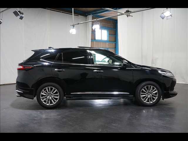 TOYOTA HARRIER 2WD 2018 Image 31