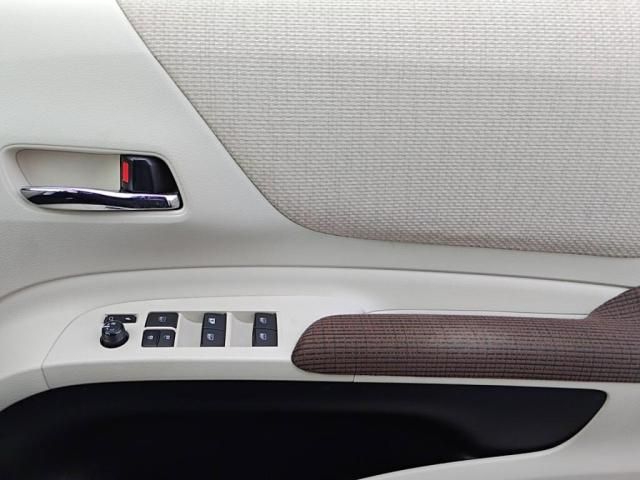 TOYOTA SIENTA 2017 Image 31