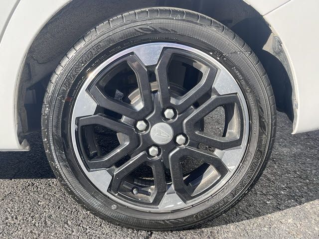 DAIHATSU WAKE 2021 Image 31