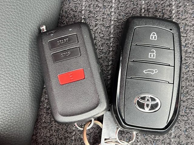 TOYOTA YARIS CROSS 2022 Image 31