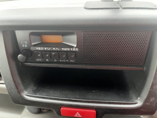 MITSUBISHI MINICAB VAN 4WD 2017 Image 31