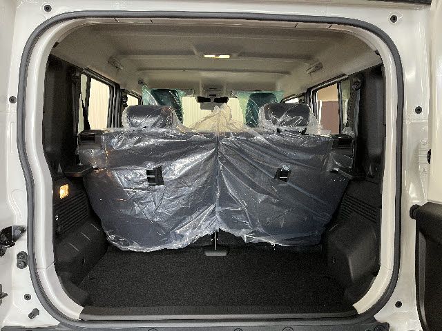 SUZUKI JIMNY NOMADE 2026 Image 31