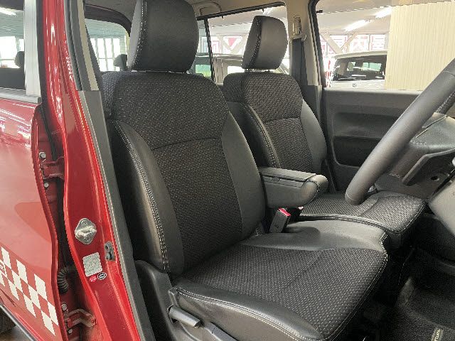 SUZUKI HUSTLER 2017 Image 31