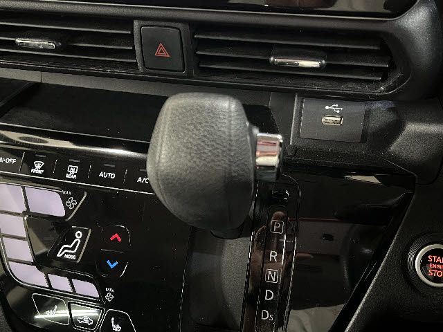 MITSUBISHI EK X SPACE 2021 Image 31