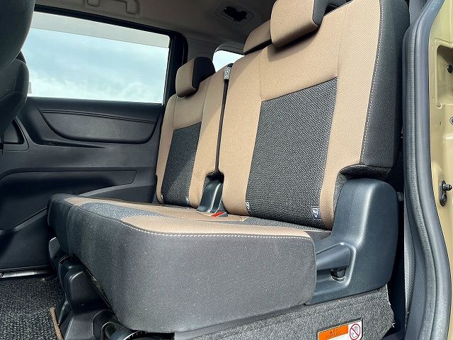 TOYOTA SIENTA HYBRID 2020 Image 31