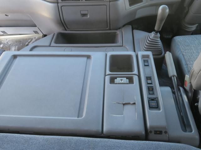 HINO PROFIA 1996 Image 31