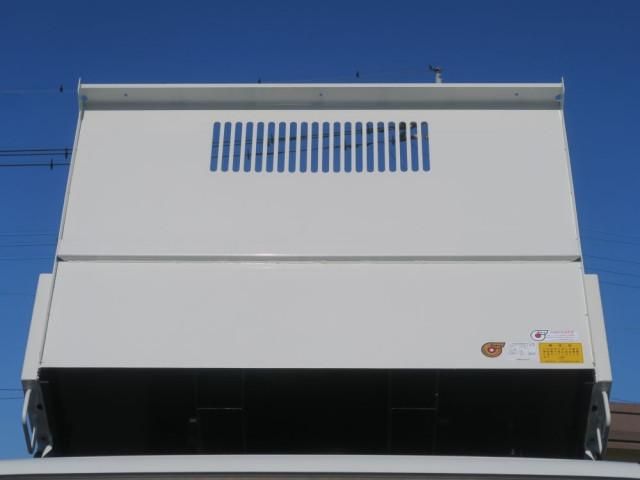 MITSUBISHI CANTER 2025 Image 31