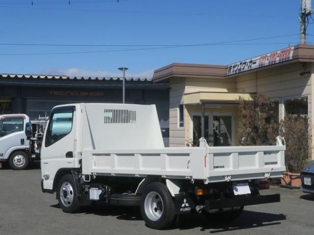 MITSUBISHI CANTER 2025 Image 31