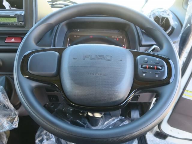 MITSUBISHI CANTER 2025 Image 31