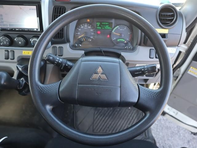 MITSUBISHI CANTER 2018 Image 31