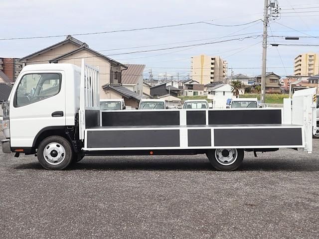 MITSUBISHI CANTER 2018 Image 31