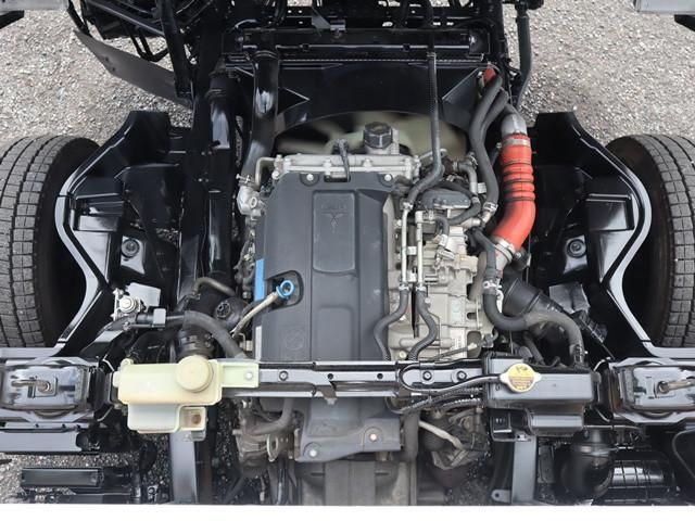 MITSUBISHI CANTER 2018 Image 31