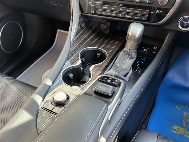 TOYOTA LEXUS RX450HL AWD 2018 Image 31