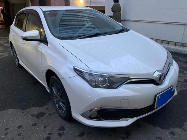 TOYOTA AURIS 4WD 2016 Image 31