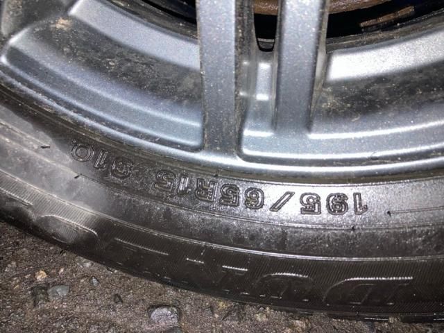 TOYOTA AURIS 4WD 2016 Image 31