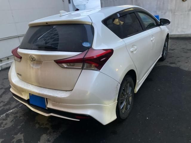 TOYOTA AURIS 4WD 2016 Image 31
