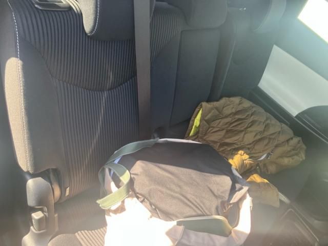 TOYOTA PRIUS ALPHA 2016 Image 31