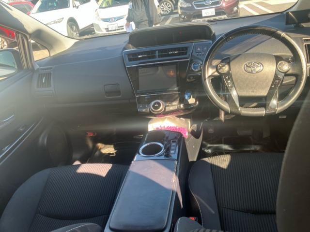 TOYOTA PRIUS ALPHA 2016 Image 31