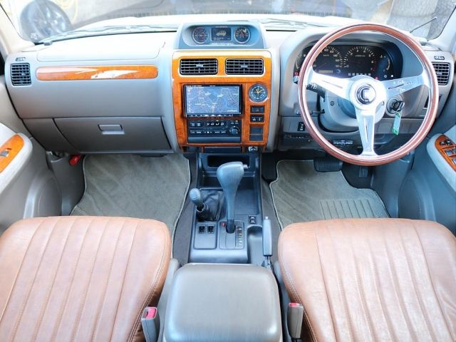 TOYOTA LANDCRUISER PRADO 2001 Image 31