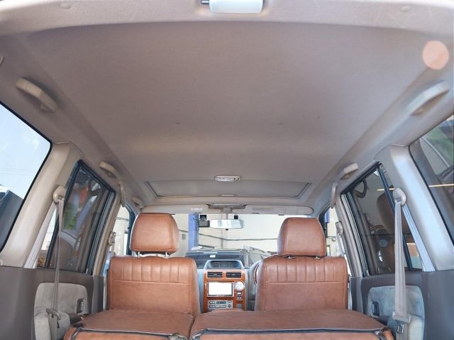 TOYOTA LANDCRUISER PRADO 2001 Image 31