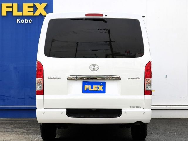 TOYOTA HIACE VAN 2WD 2021 Image 31