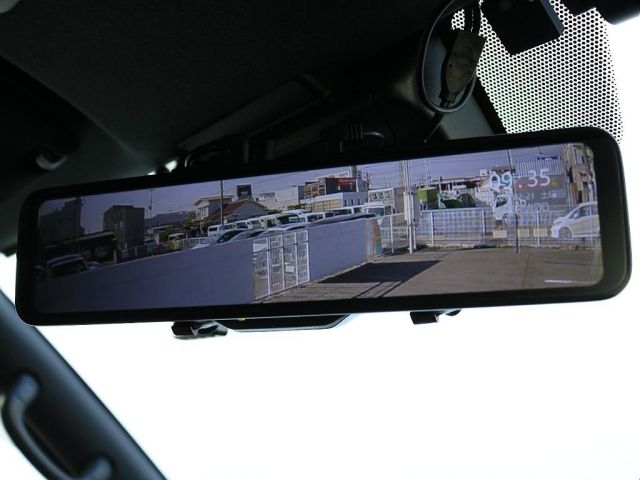 TOYOTA HIACE VAN 2WD 2018 Image 31