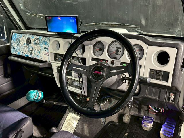 SUZUKI JIMNY 4WD 1996 Image 31