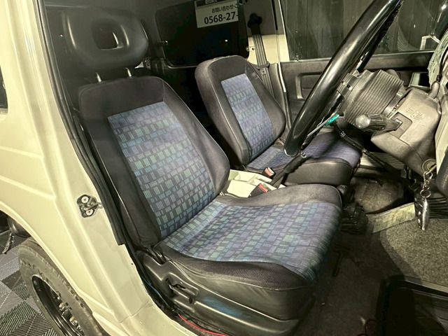 SUZUKI JIMNY 4WD 1996 Image 31