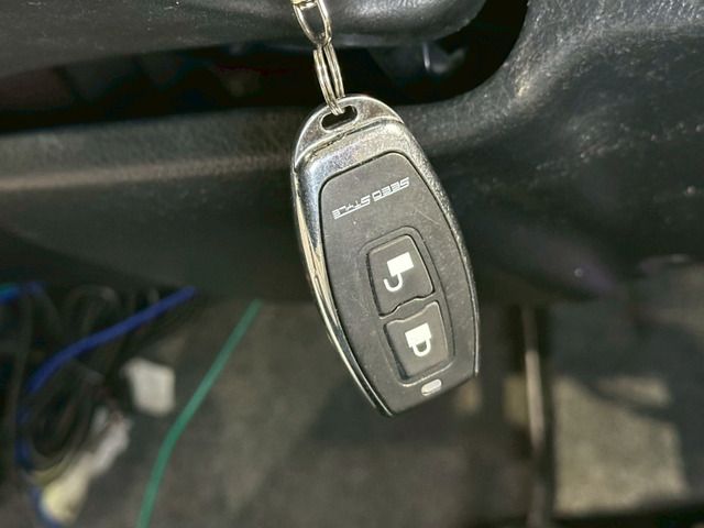 SUZUKI JIMNY 4WD 1996 Image 31