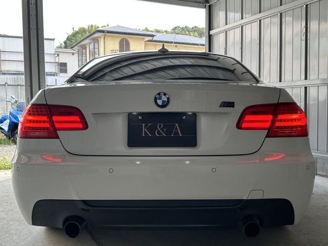 BMW 3SERIES COUPE 2012 Image 31