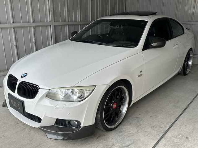 BMW 3SERIES COUPE 2011 Image 31