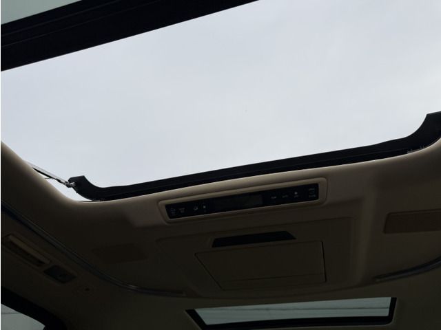 TOYOTA VELLFIRE  HYBRID 4WD 2015 Image 31