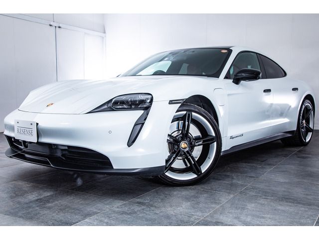 PORSCHE TAYCAN 2021 Image 31