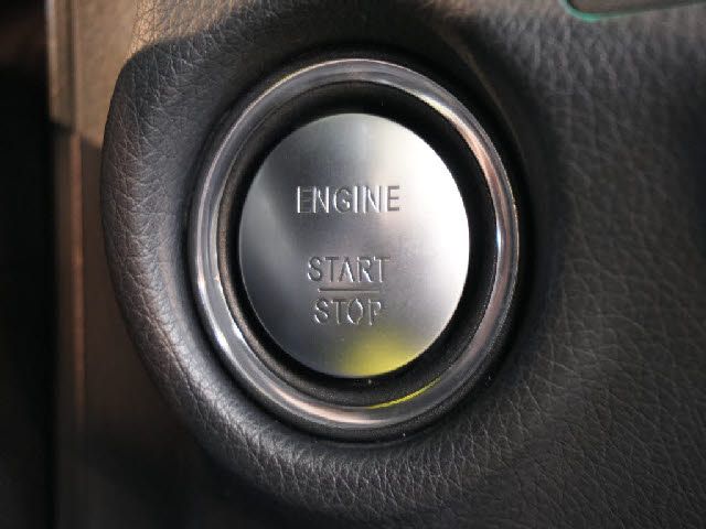 MERCEDES BENZ E CLAS 2015 Image 31