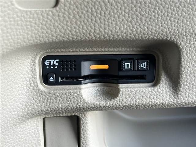 HONDA N BOX 2017 Image 31