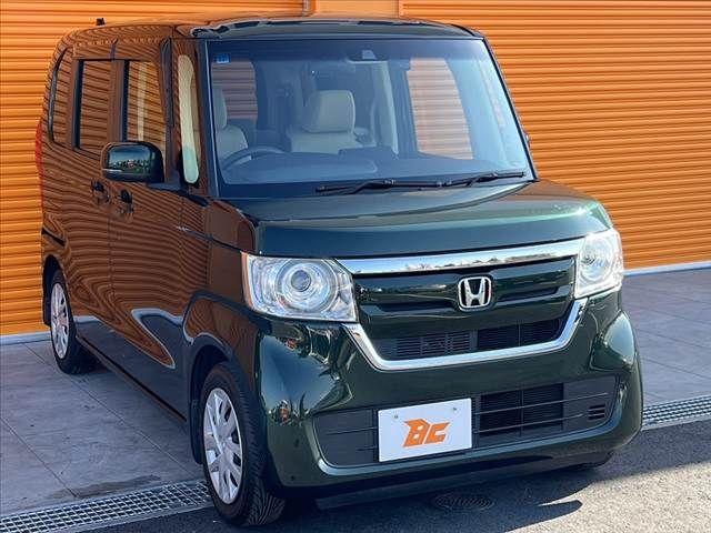 HONDA N BOX 2017 Image 31