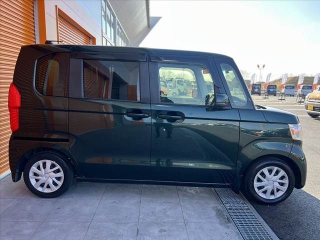 HONDA N BOX 2017 Image 31