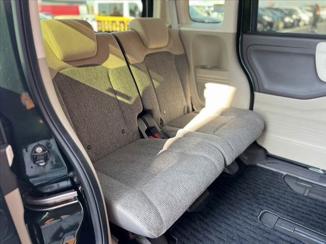 HONDA N BOX 2017 Image 31