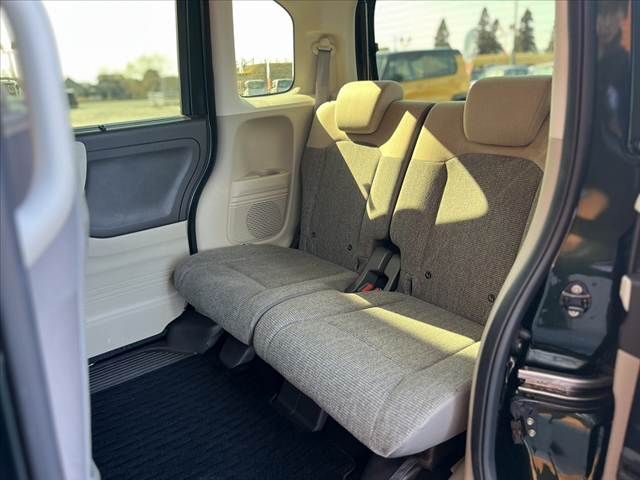 HONDA N BOX 2017 Image 31