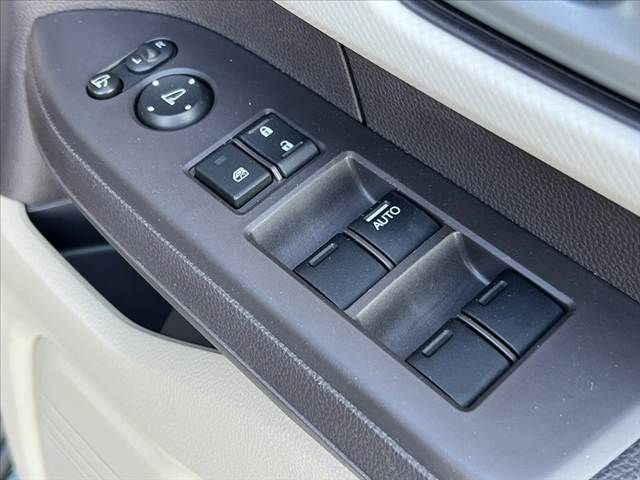 HONDA N BOX 2017 Image 31