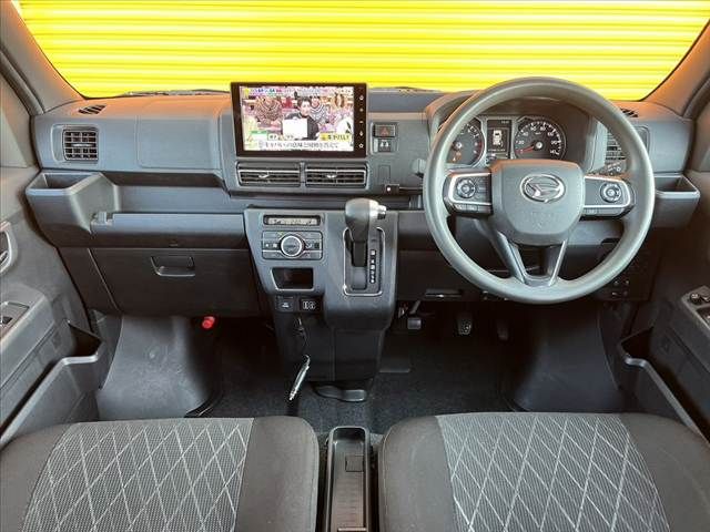 DAIHATSU ATRAI VAN 2022 Image 31